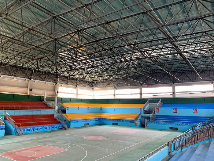 宜城体育馆网架